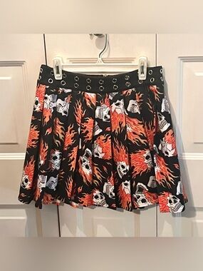 Widow Dolls Kill Pleated Skull Flame Grommet Black Mini Skirt Small